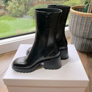 Black Chloe Betty Boots Size 38